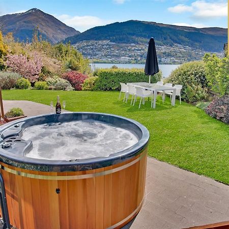 Villa Tranquil Heights Queenstown Exterior foto